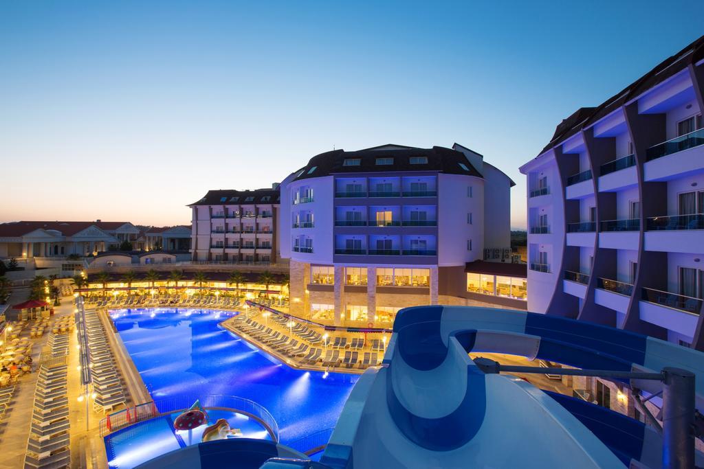 Ramada Resort Side Exterior photo